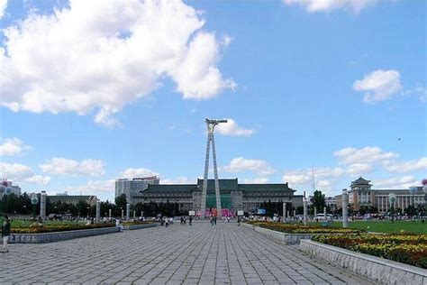 長春有什麼旅遊景點，不妨考慮一下當地的文化遺產與現代建築的結合？